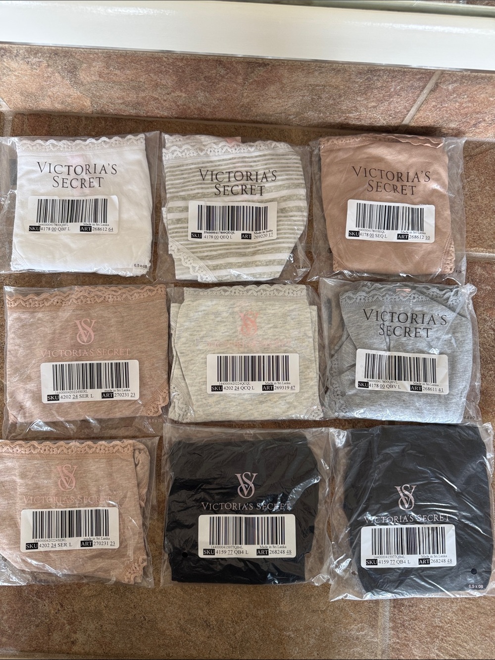 Victoria's Secret cotton Panty Set in Black, White, Gray & Neutrals 9 pairs sz L